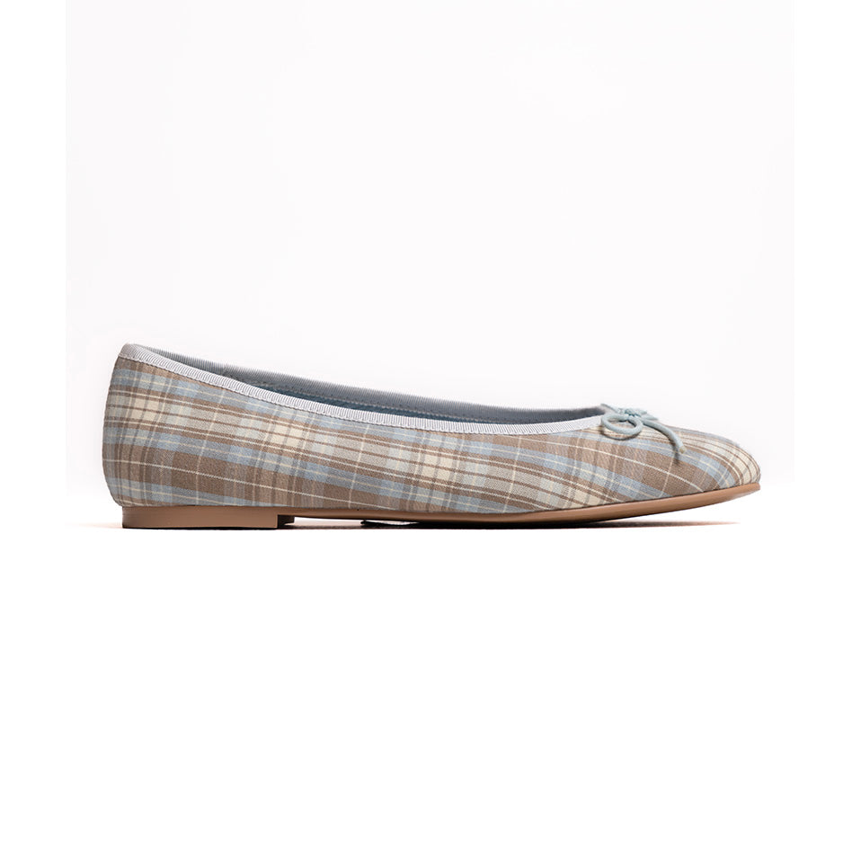 Queen Flat